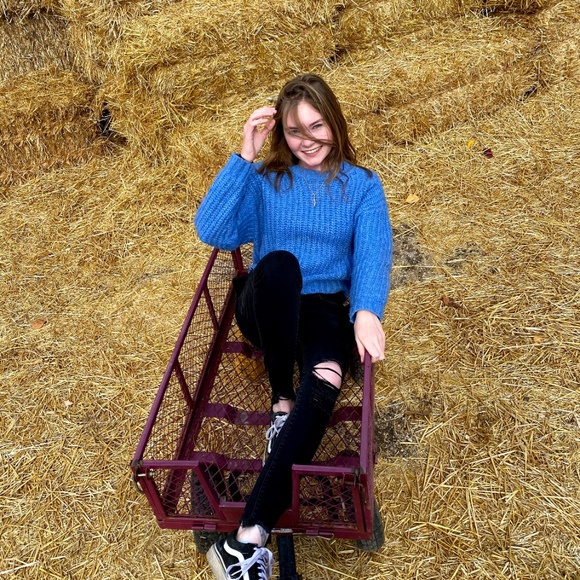 Meet your Posher, Justice - Picture 1 of 1